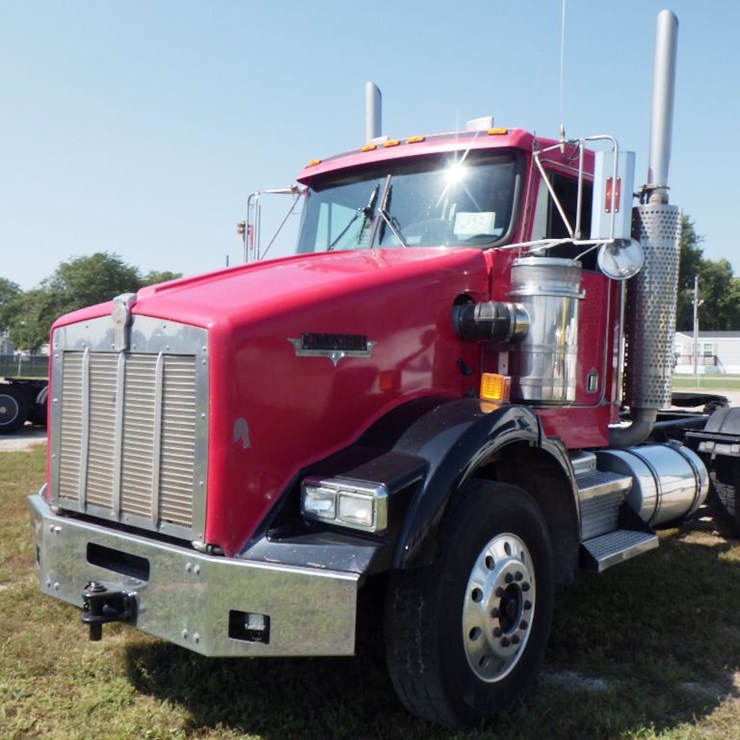 1997 KENWORTH T800
