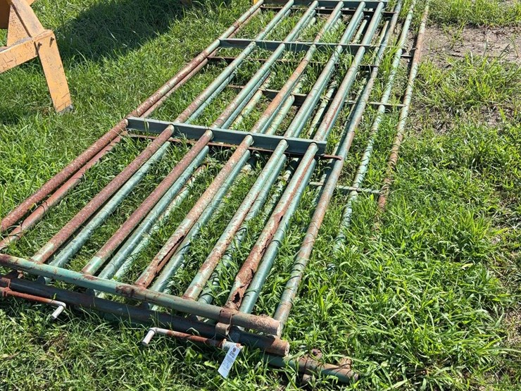 3--16ft-gates-image-1