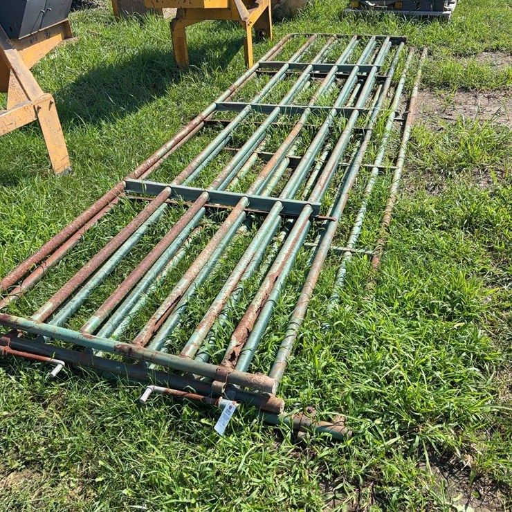 3- 16ft gates
