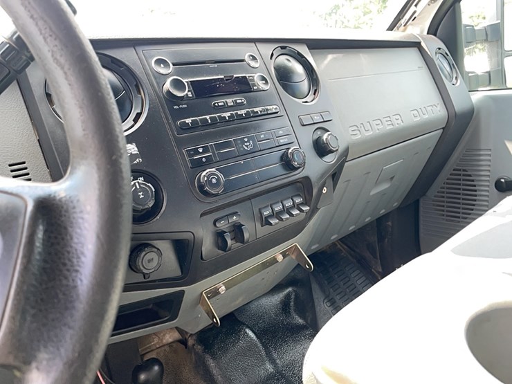 2014-ford-f250-image-14