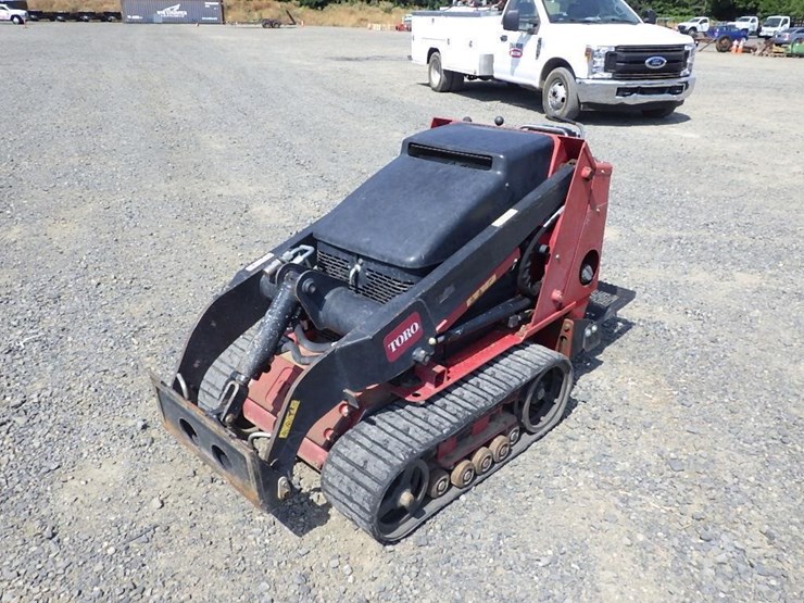 toro-22324-skid-steer-tracked-loader-image-1