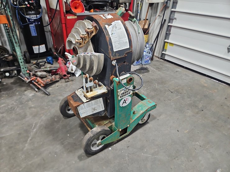 greenlee-855-pipe-bender-image-1