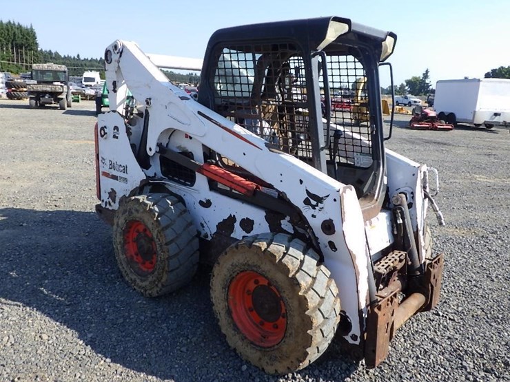 2013-bobcat-s750-image-7