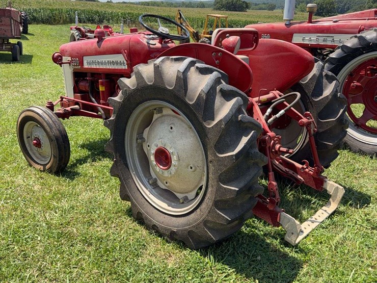 1958-international-330-image-7