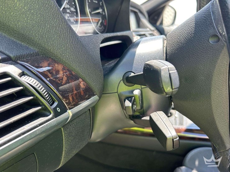 2011-bmw-x5-image-15