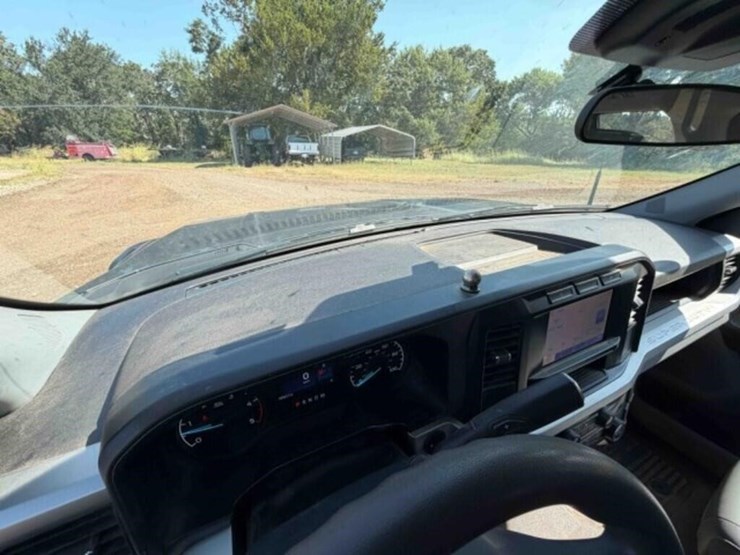 2024-ford-f450-image-19