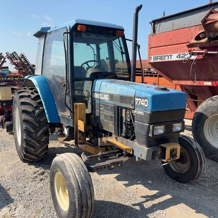 FORD 7740