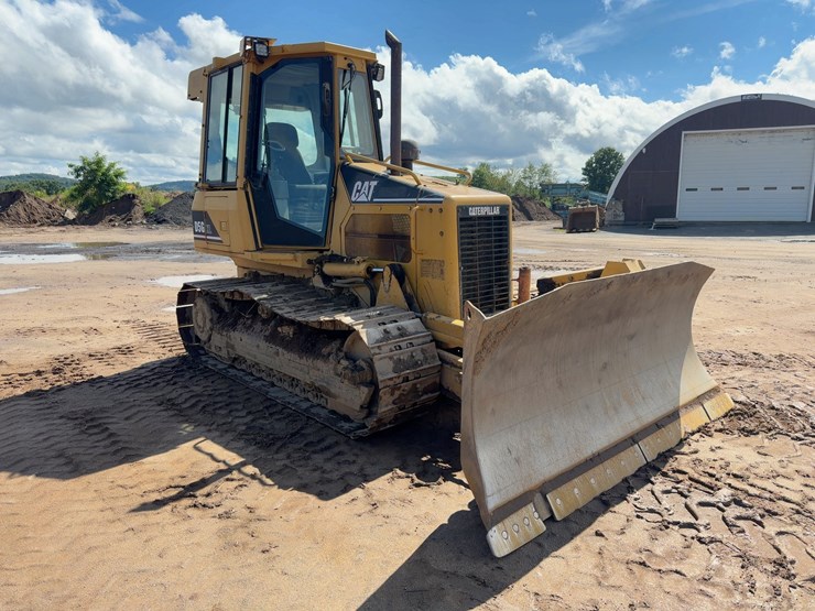 2004-caterpillar-d5g-xl-image-7