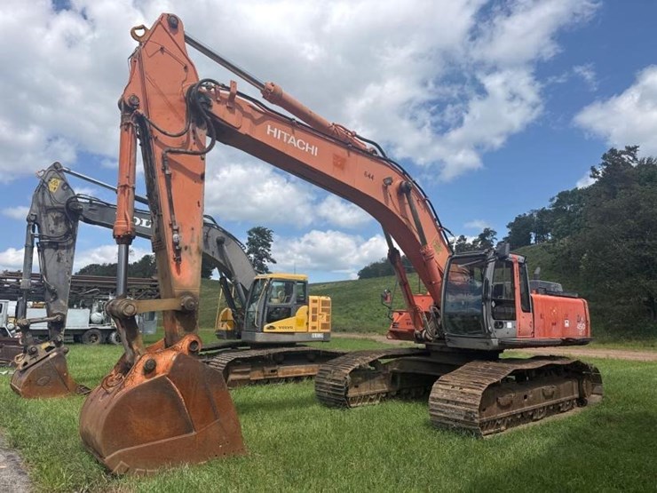 hitachi-450lc-hydraulic-excavator-sn:11820-image-1