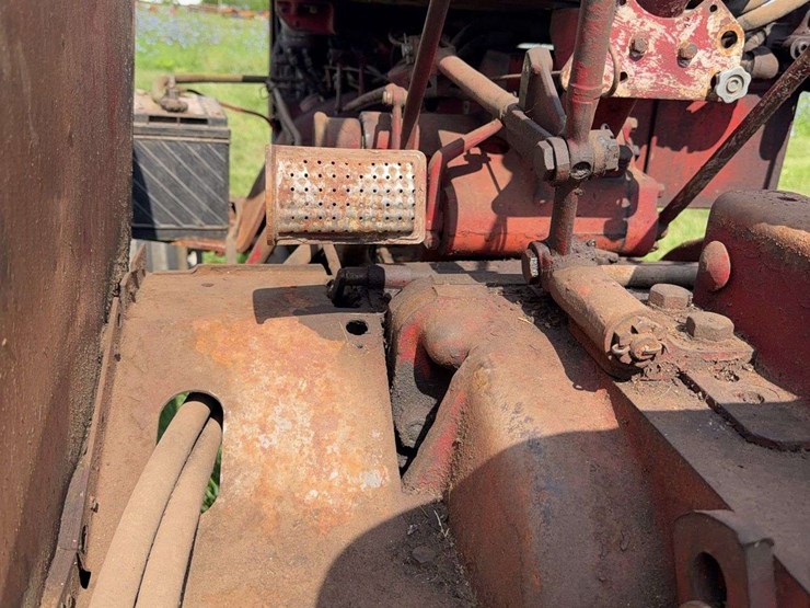 international-mccormick-deering-wd-9-image-34
