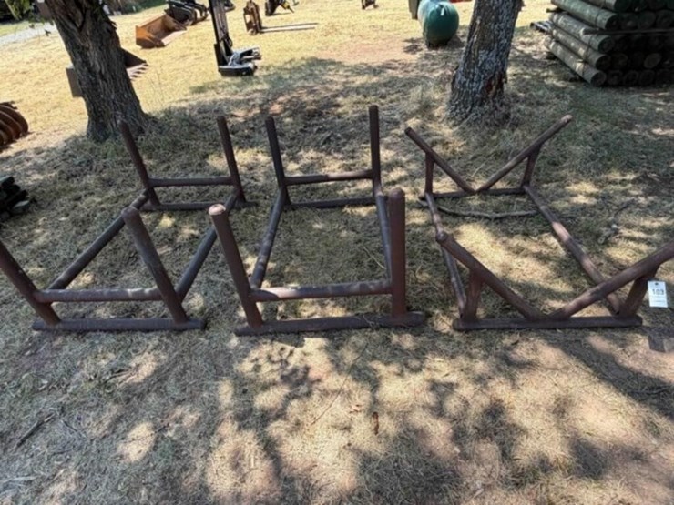 3--steel-cradles---5’x3’-each-image-1