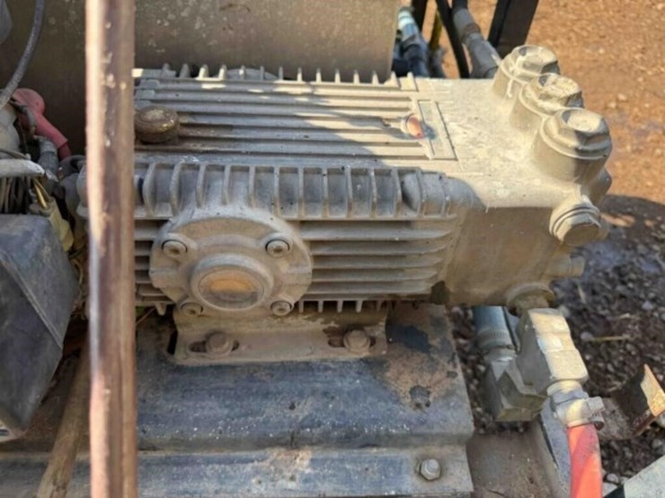 commercial-power-washer-image-10