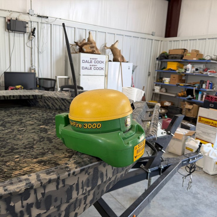 JOHN DEERE STARFIRE 3000