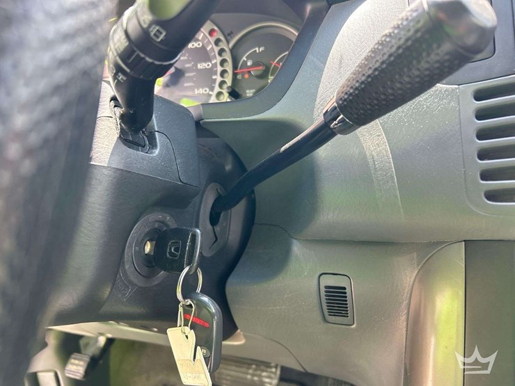 2004-honda-pilot-image-18