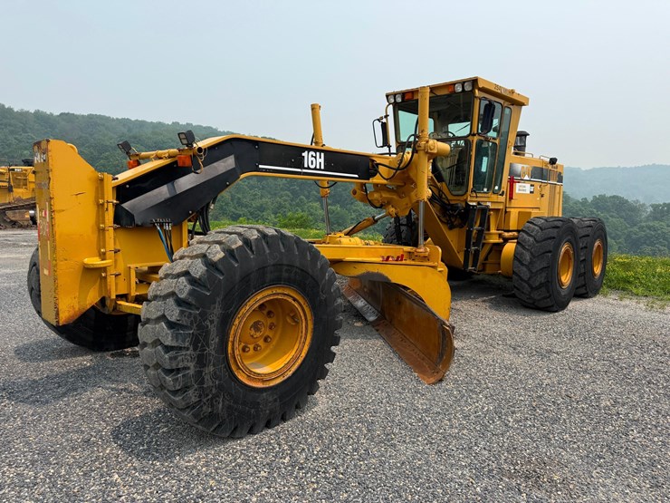caterpillar-16h-image-2