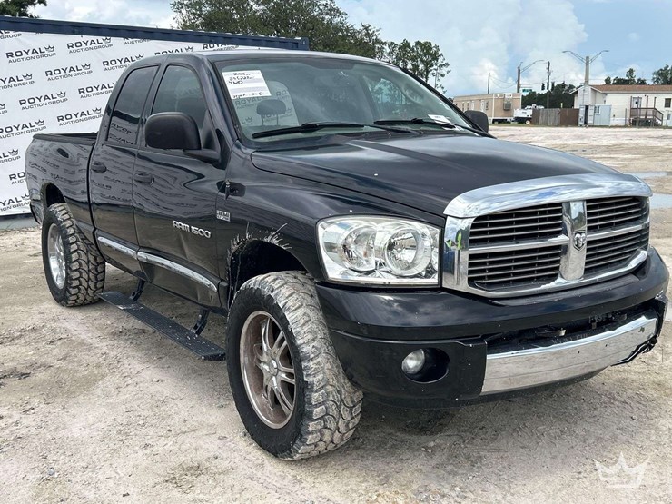 2006-dodge-ram-1500-image-2