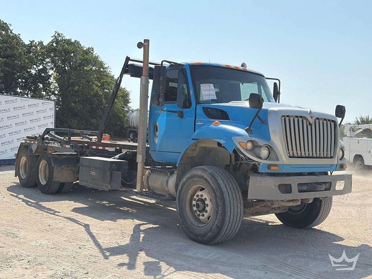 2012-international-workstar-7500-image-2