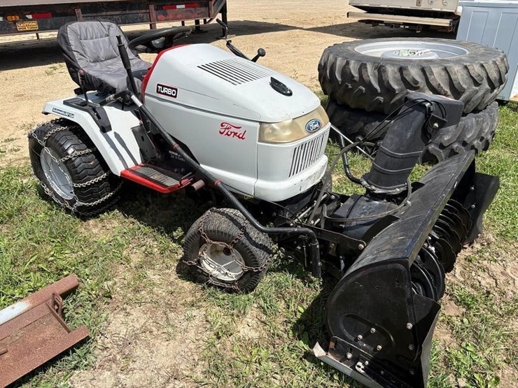 ford-tractor-image-4