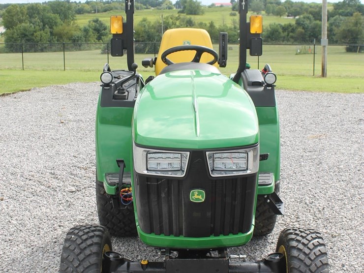john-deere-2032r-image-9