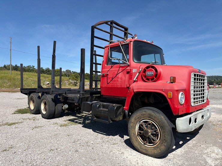 1984-ford-ln9000-image-3