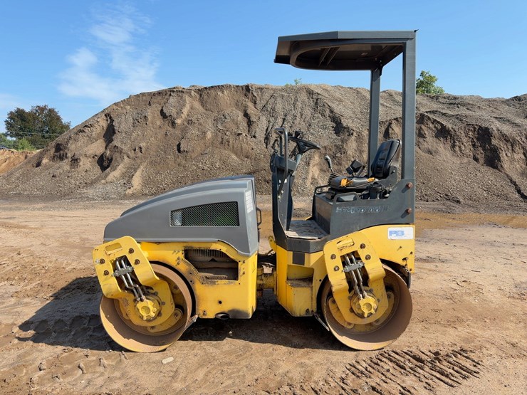 2007-bomag-bw120ad-4-image-2