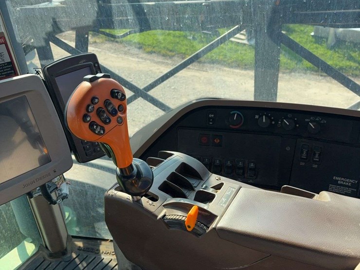 2005-john-deere-4920-image-28