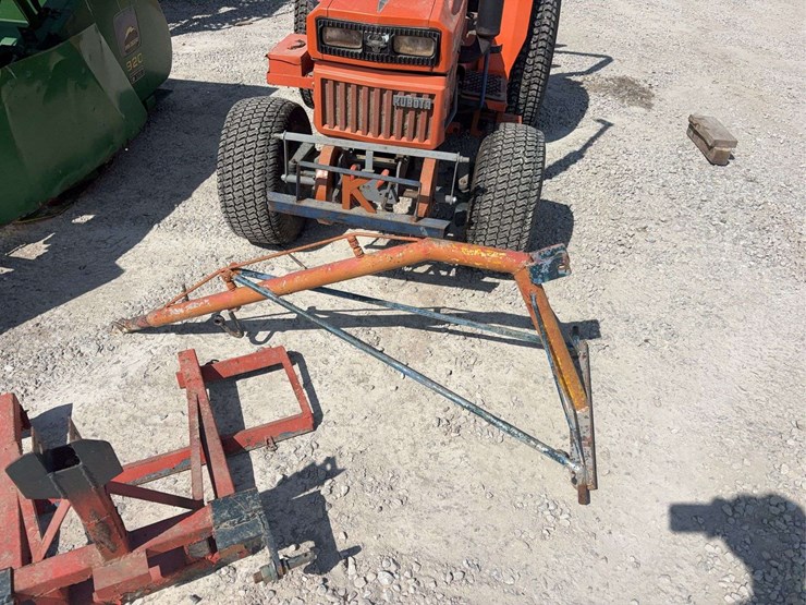 kubota-b8200-image-3