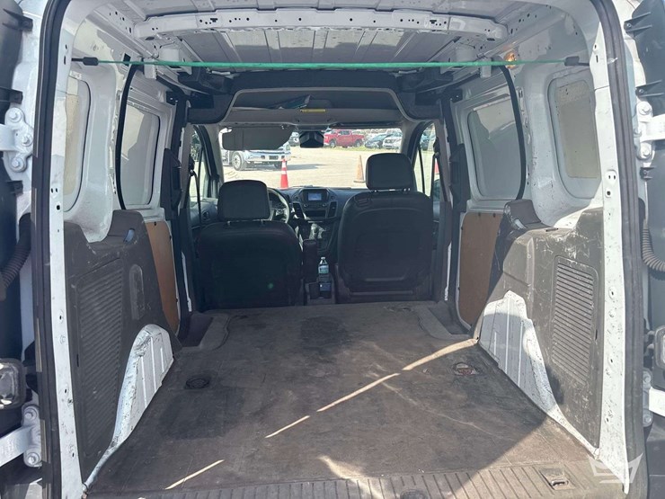 2021-ford-transit-connect-image-23