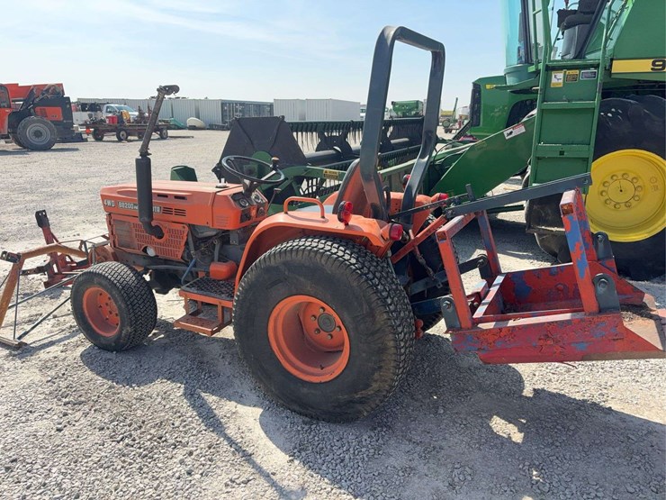 kubota-b8200-image-5
