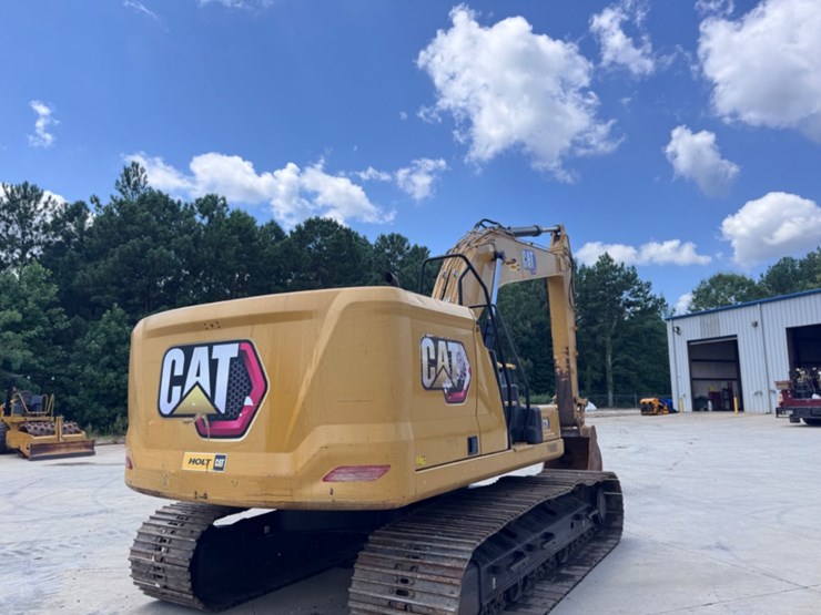 2021-caterpillar-320gc-image-3