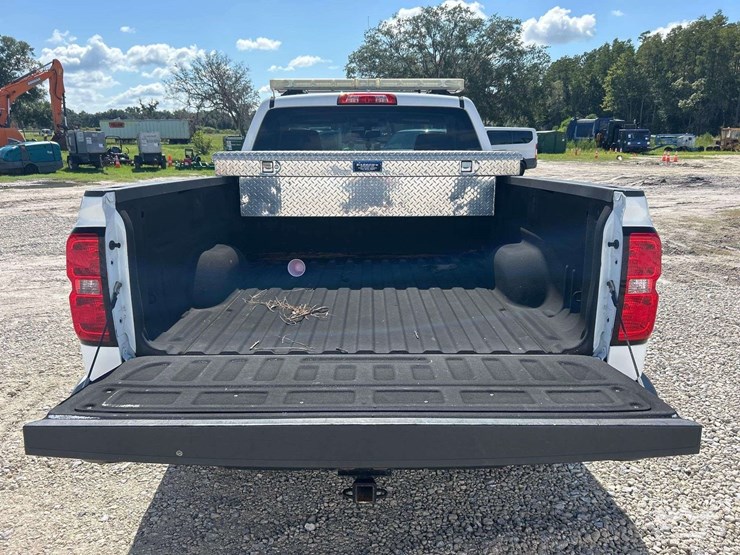 2016-chevrolet-silverado-1500-image-21