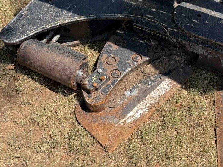 skid-steer-hydra-clip-tree-sheer-image-6