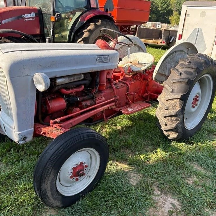 FORD TRACTOR