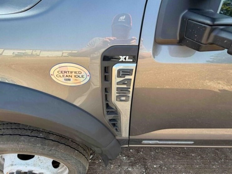 2024-ford-f450-image-11