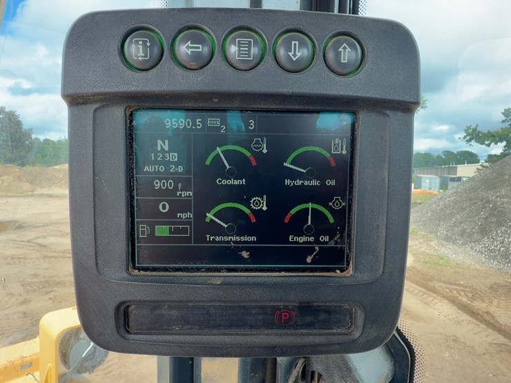 2009-deere-544k-image-27