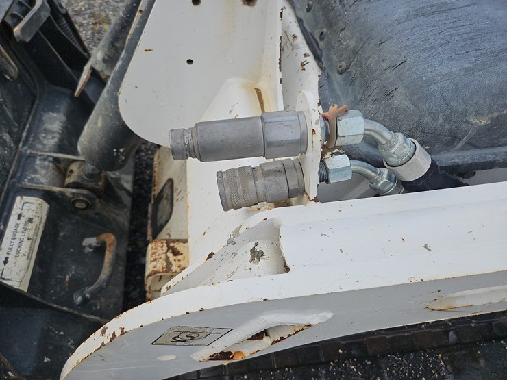 2019-bobcat-mt55-image-11