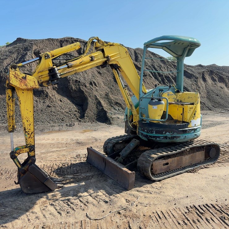 YANMAR B3U