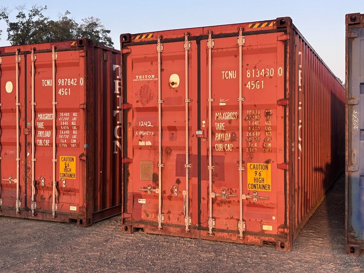 #1242-•-40ft-container-image-2