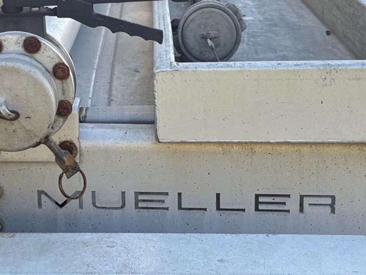 2014-mueller-8,400-gallon-t/a-chemical-tanker-trailer-image-28