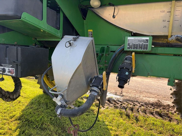 2005-john-deere-4920-image-11