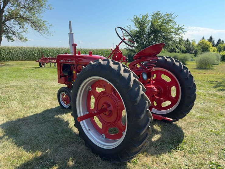 farmall-200-image-5