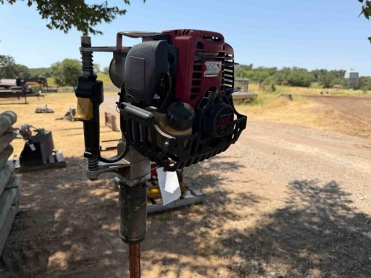 redi-driver-gas-powered-post-driver-image-1