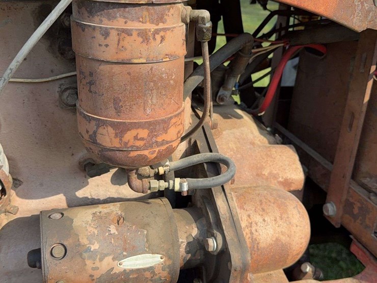 massey-ferguson-444-image-49