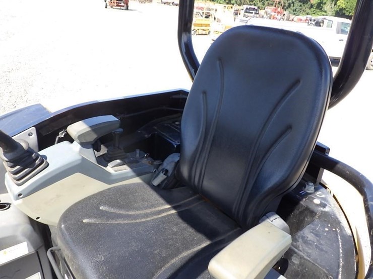 sany-u35-hydraulic-excavator-image-36