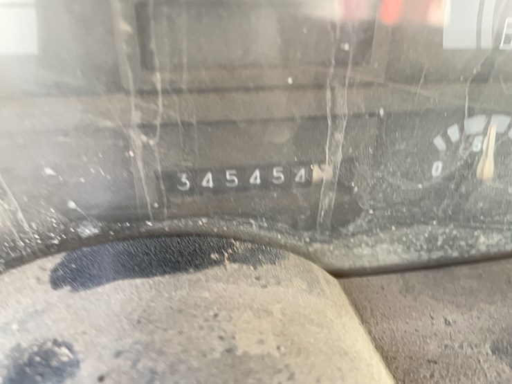 gmc-fuel/lube-truck-vn:1gdm7h1j9lj605874-image-15