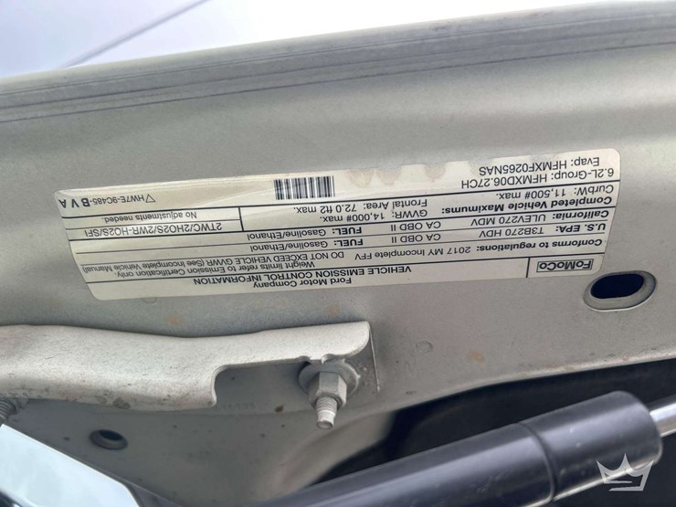 2017-ford-f350-image-13