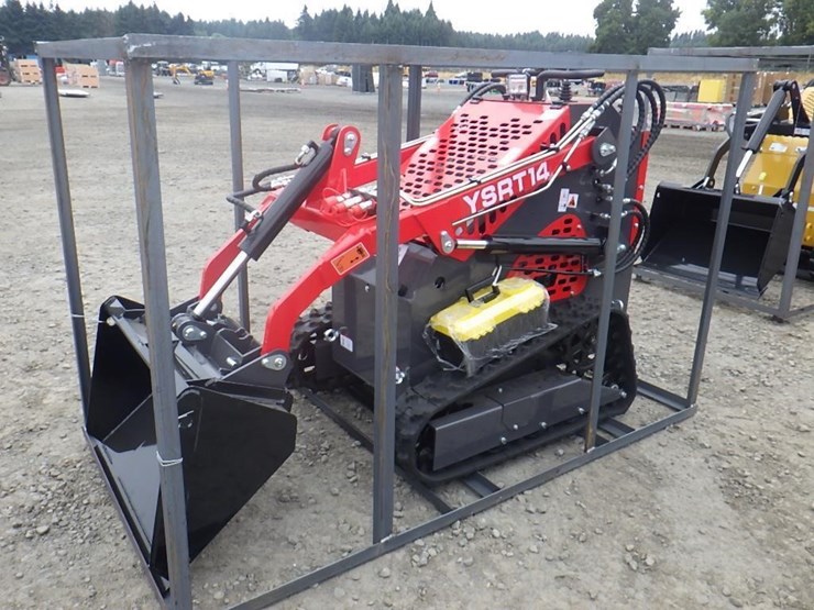 2026-agt-ysrt14-skid-steer-tracked-loader-image-1