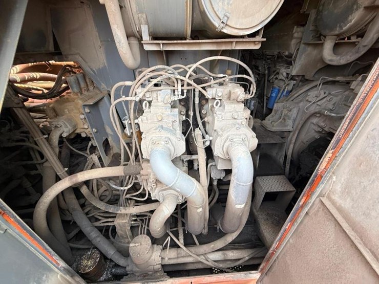 hitachi-ex1800-3-image-19
