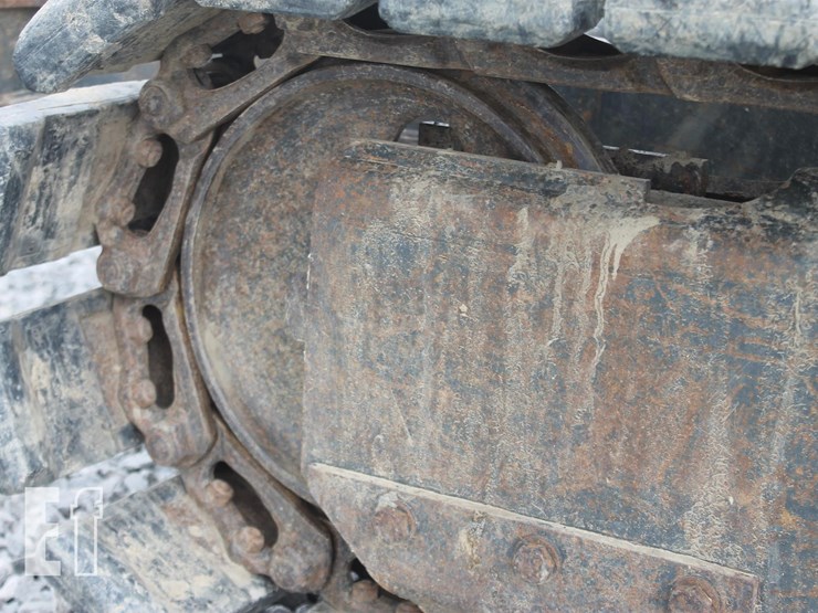 komatsu-pc40mr-2-image-16