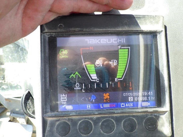 takeuchi-tb290-image-51